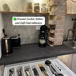 Little Rose - Modern, Central, Near Train Station, Wifi & Parking Nearby *