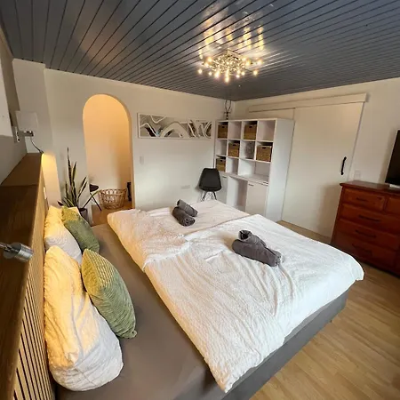 Appartamento Little Rose - Modern, Central, Near Train Station, Wifi & Parking Nearby Bad Sobernheim