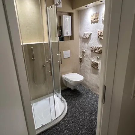 Little Rose - Modern, With Wifi & Parking Bad Sobernheim