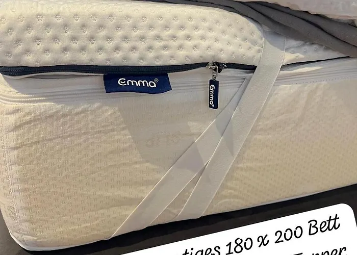 Little Rose - Modern, Central, Near Train Station, Wifi & Parking Nearby Bad Sobernheim