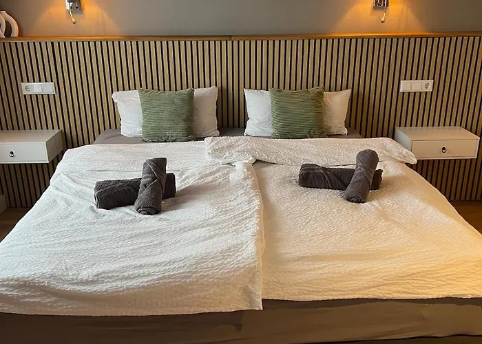 Little Rose - Modern, With Wifi & Parking Bad Sobernheim