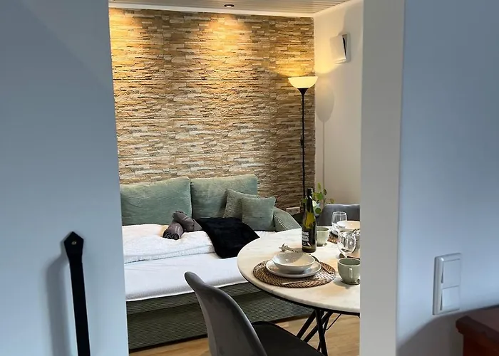 Little Rose - Modern, With Wifi & Parking * Bad Sobernheim