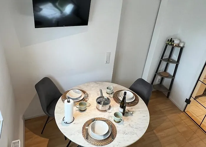 Apartamento Little Rose - Modern, Central, Near Train Station, Wifi & Parking Nearby Bad Sobernheim