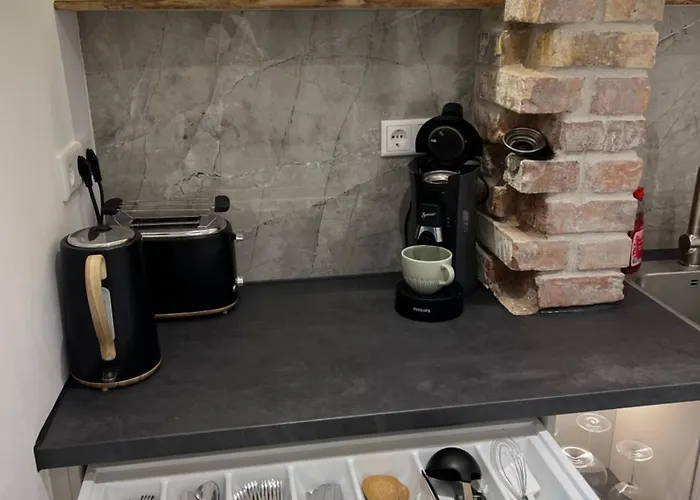 Little Rose - Modern, With Wifi & Parking Bad Sobernheim